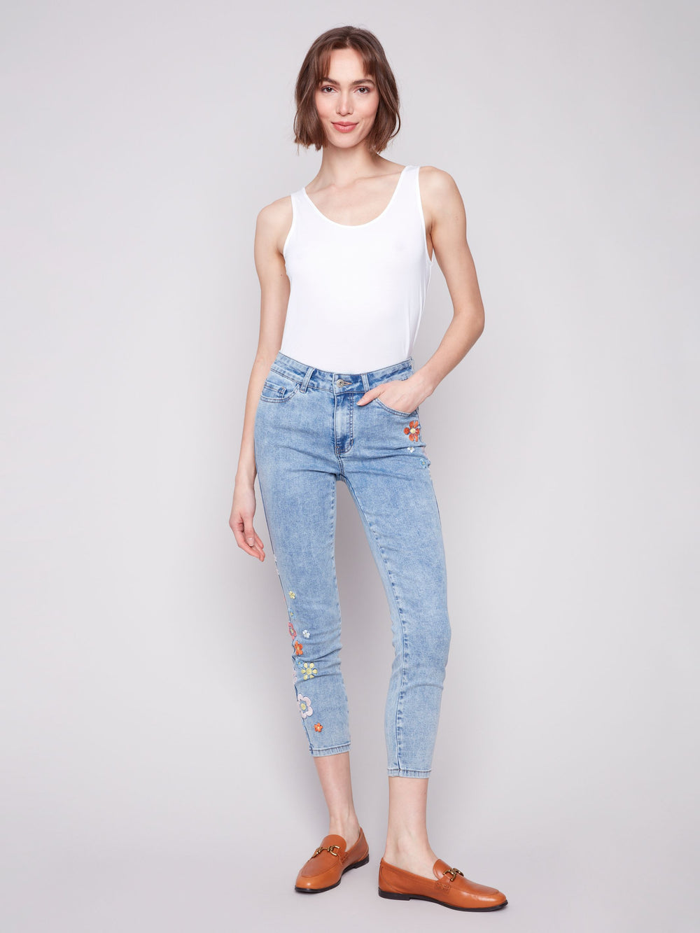 Floral Embroidered cropped Jeans 2