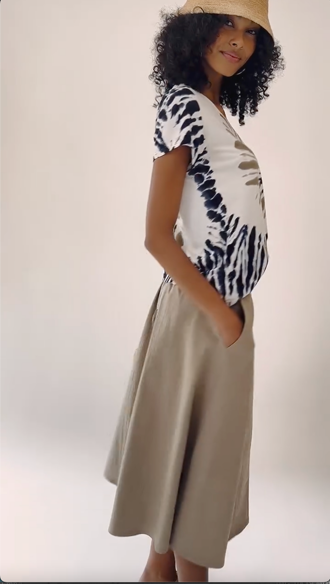 Elliott Lauren Spiral Tie-Dye Tee 4