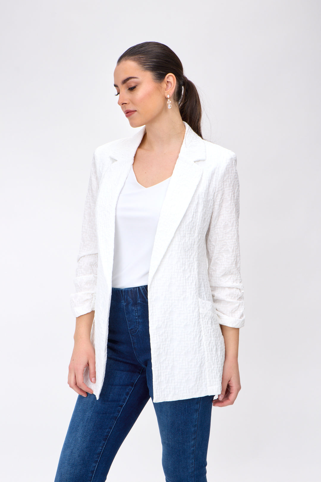 Boxy Blazer Style 242034 White 1